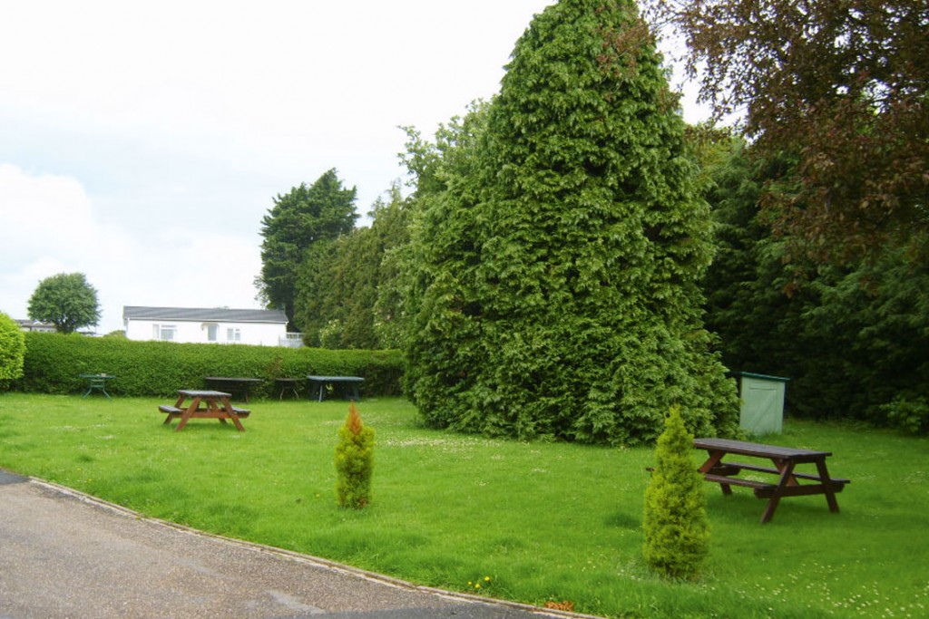 Kingsmead Park (Swinhope) Turners Parks Group