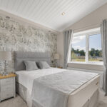 24 Roecliffe Park-15
