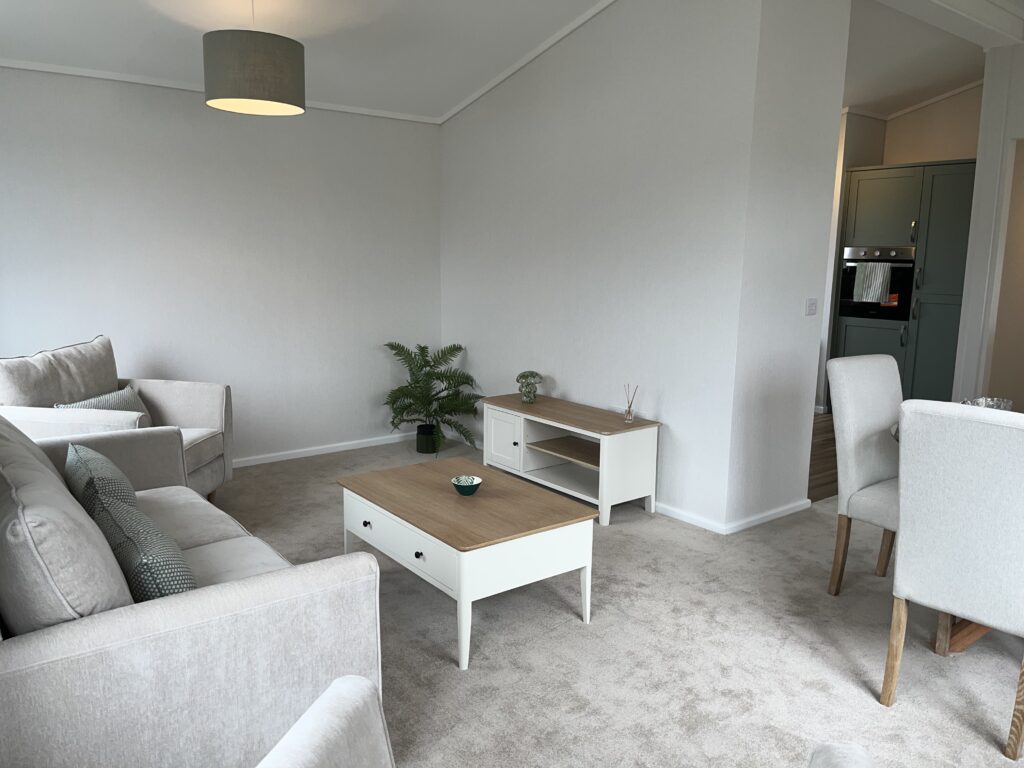 Lounge 4