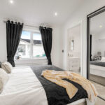 51 Cotswold Manor Park-17