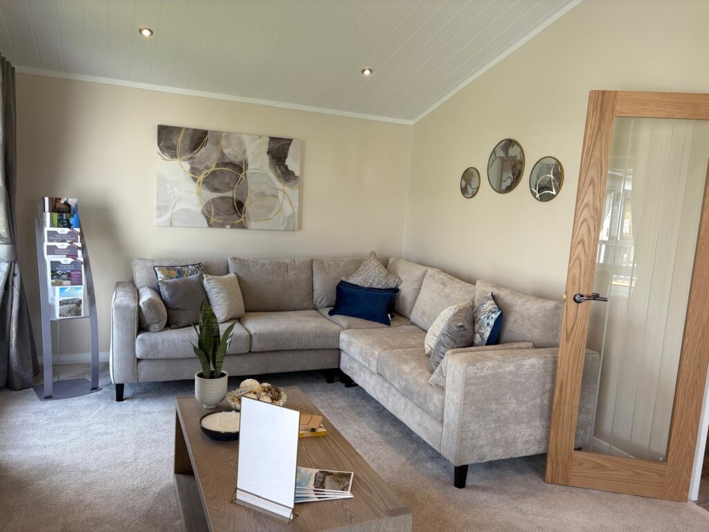 Lounge 3