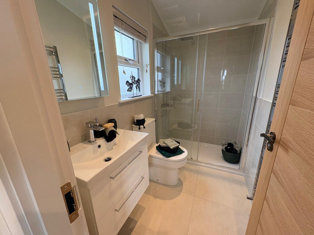 Ensuite
