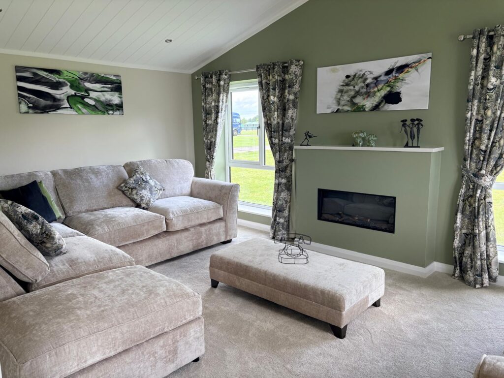 lounge 1