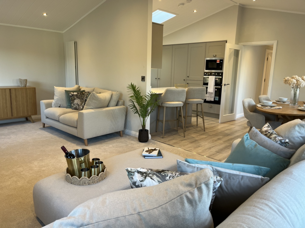 Lounge Diner Kitchen