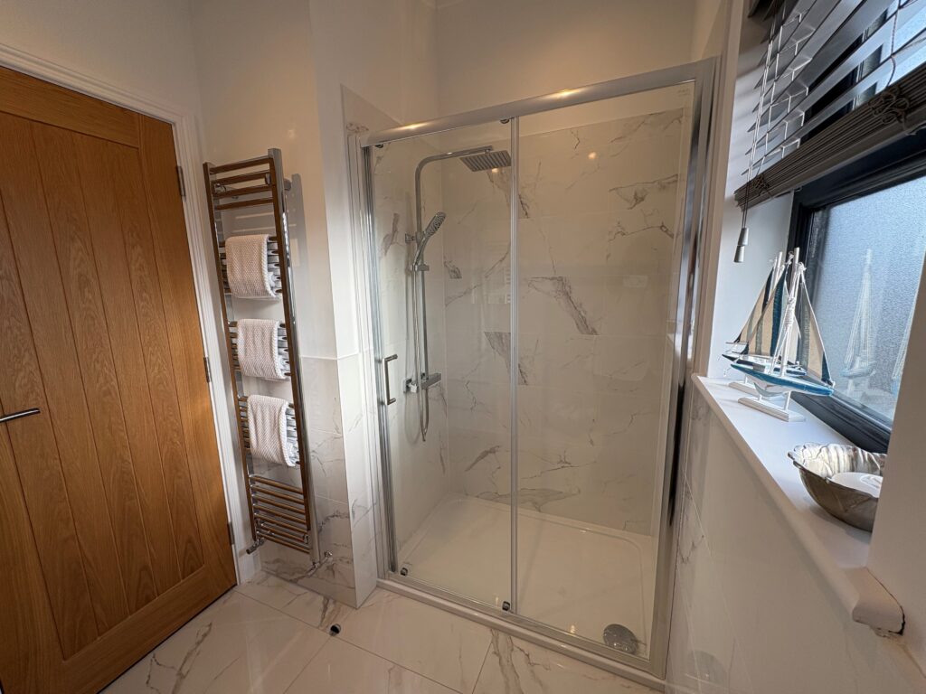 Ensuite 2
