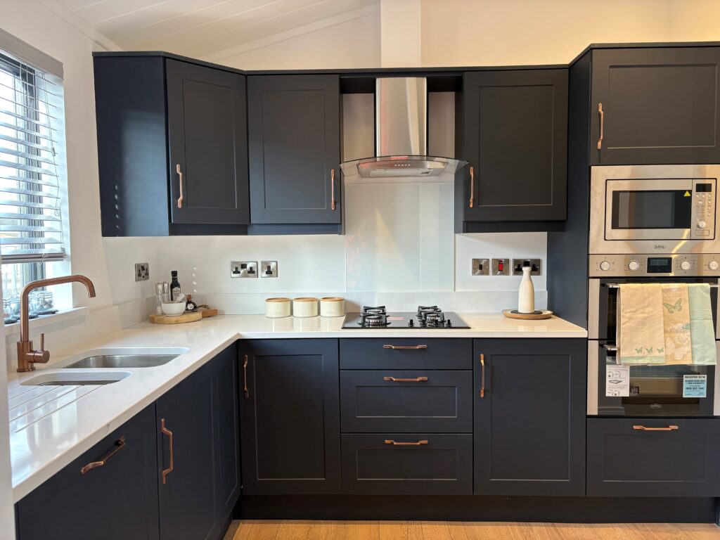 Kitchen 4