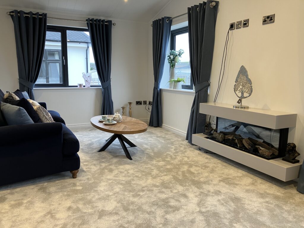 Lounge 1