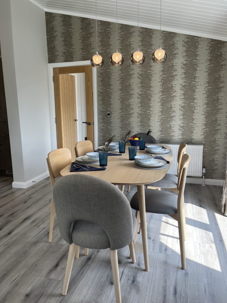 Dining 1