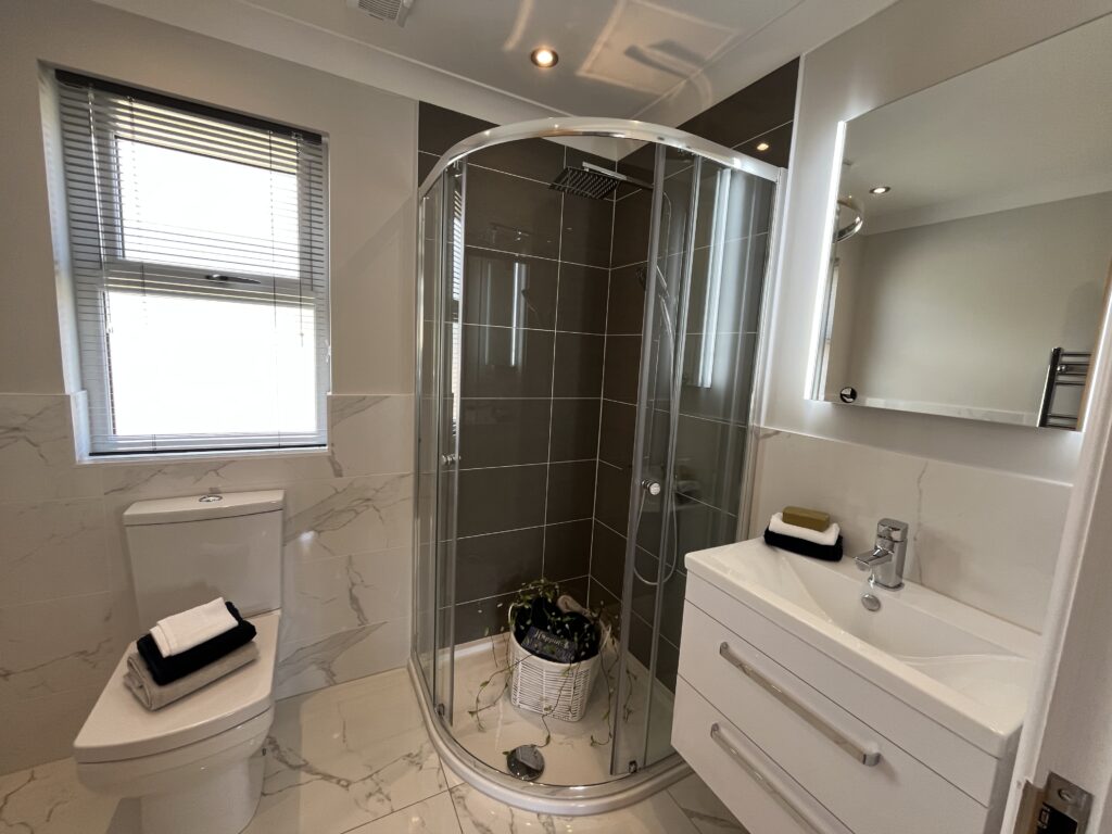 Ensuite 2